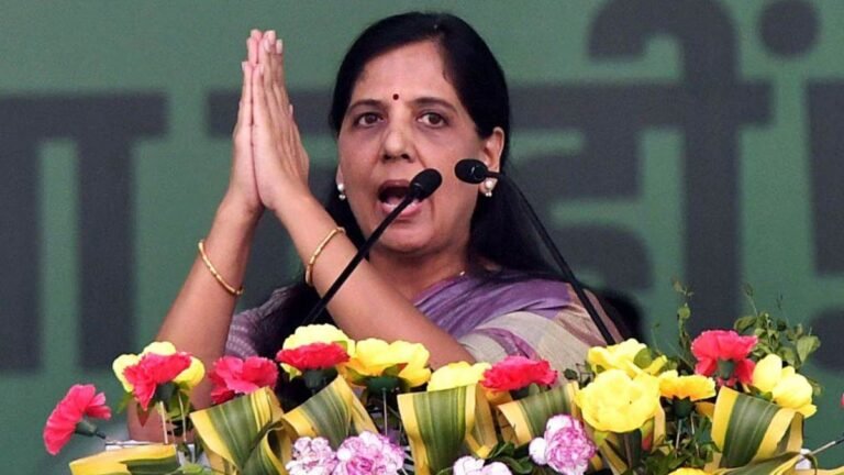 Idtv Indradhanush Sunita Kejriwal