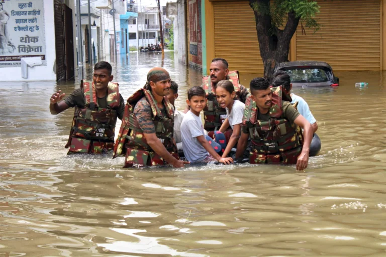 Idtv Indradhanush UP Flood 1