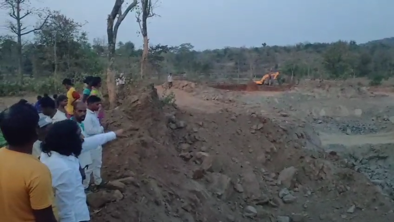 WhatsApp Video 2025 03 03 at 3.00.06 PM.mp4.4 36.Still001
