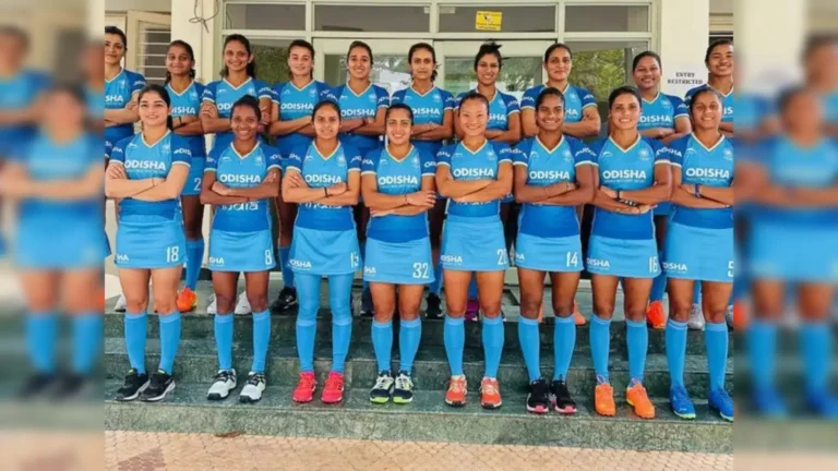 indian women hockey team 100075468