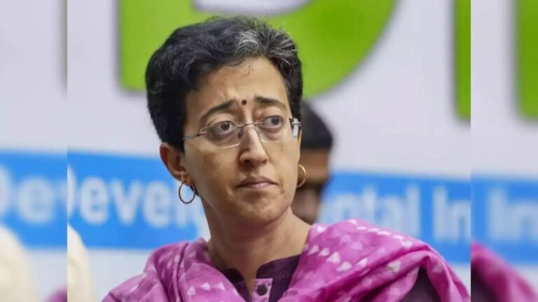 देश की राजधानी में बिजली और पानी का संकट, मंत्री आतिशी ने बताई वजह [Electricity and water crisis in the country’s capital, Minister Atishi explained the reason]