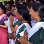 Headphones vs earbuds